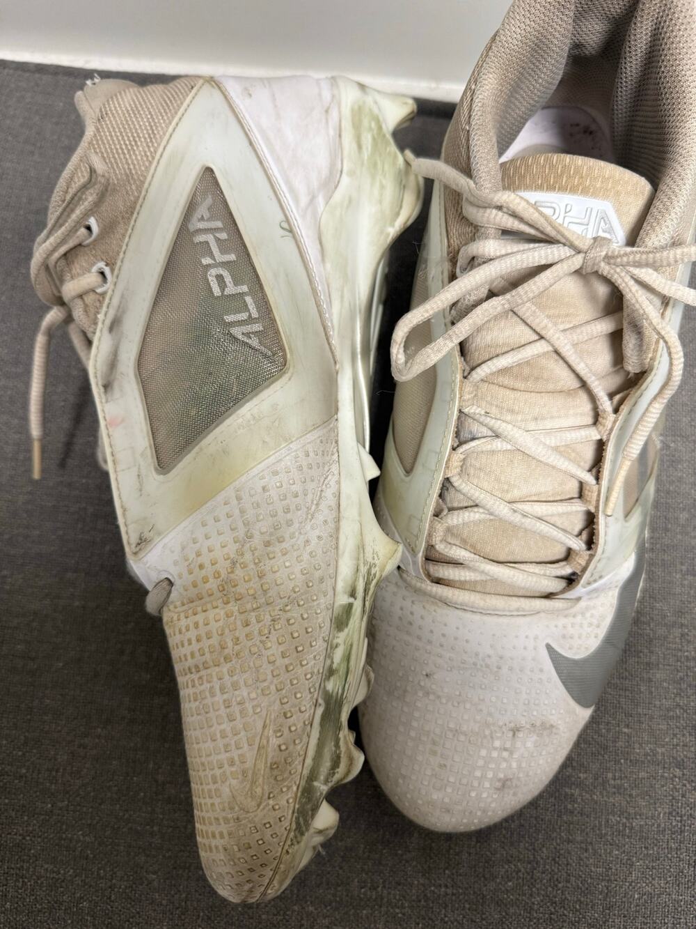 Used Nike Alpha Menace Pro 4 Football Cleats Men Size 12 White Silver FD7037-101